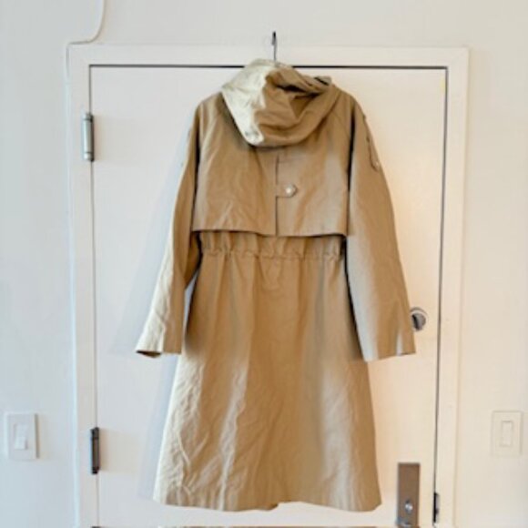 ba&sh Ted Trenchcoat in Beige NWT! Size 2 (Medium in ba&sh sizing) - Picture 3 of 6